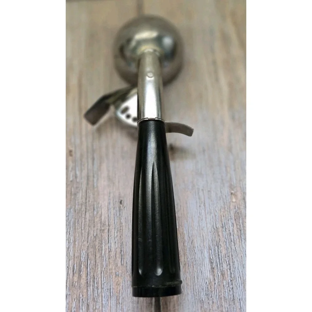 EKCO Miracle Ice Cream Scooper Stainless Steel Black Handle Made In USA